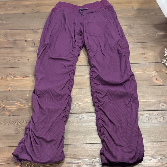 Ivivva Lined Dance Studio Live to Move Pants - Picture 1 of 4